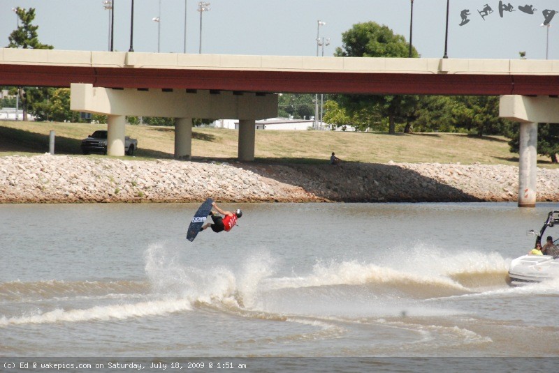 dsc_0169_sm-wakeboarding-wakeskating-photos.jpg