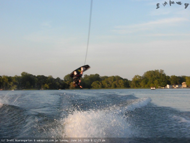 dscn1231-wakeboarding-wakeskating-photos.jpg