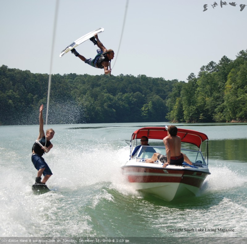 front-cover-1-copy-wakeboarding-wakeskating-photos.jpg