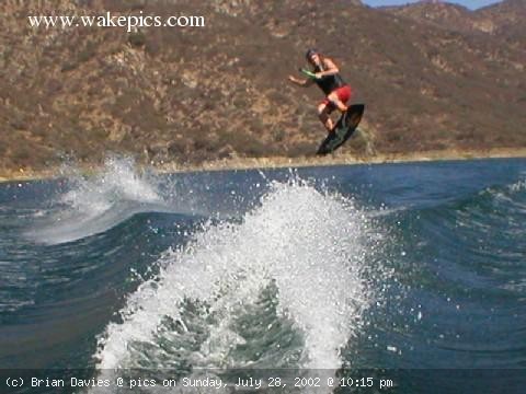 image-wakeboarding-wakeskating-photos.jpg
