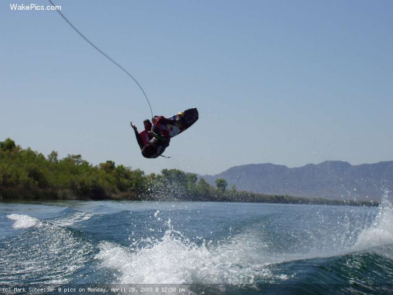 image-wakeboarding-wakeskating-photos.jpg