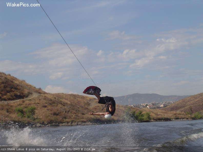 image-wakeboarding-wakeskating-photos.jpg