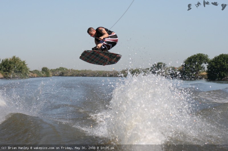 img_2173-wakeboarding-wakeskating-photos.jpg