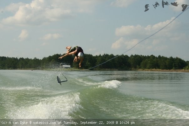learnraley-wakeboarding-wakeskating-photos.jpg