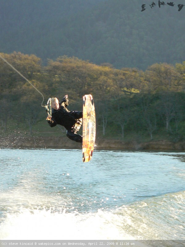 p1040890-wakeboarding-wakeskating-photos.jpg