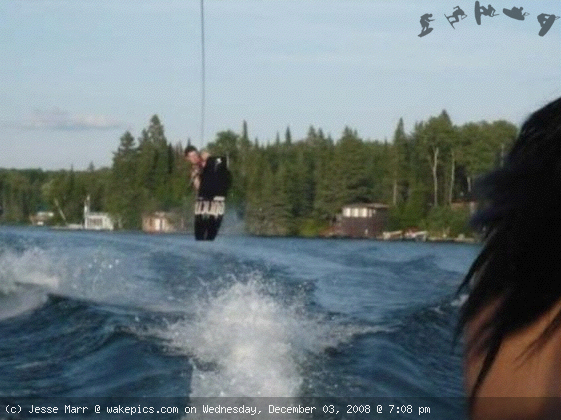 picture-3-wakeboarding-wakeskating-photos.png