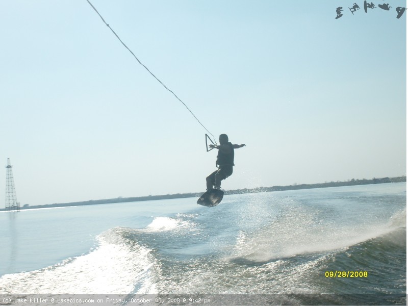 s7300126-wakeboarding-wakeskating-photos.jpg