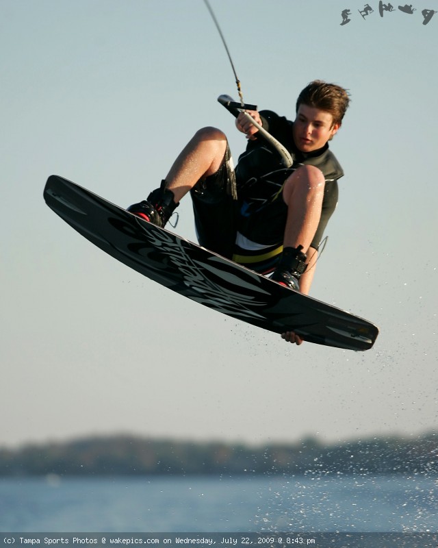 tampa_wakeboard_0949e-wakeboarding-wakeskating-photos.jpg