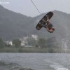 IMAGE: The 'ol "Knee Grab"